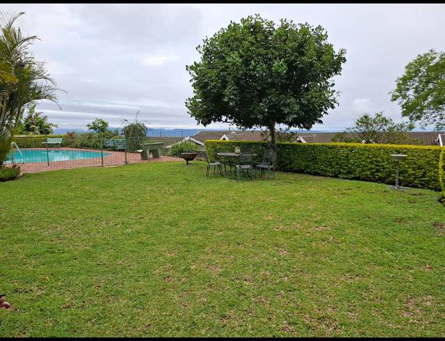 1 BEDROOM APARTMENT FOR SALE IN BOTHAS HILL